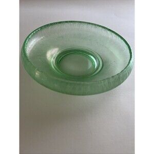 Fenton Iridescent Stretch Glass 6.5” Bowl Uranium UV Glow Florentine Green Vtg